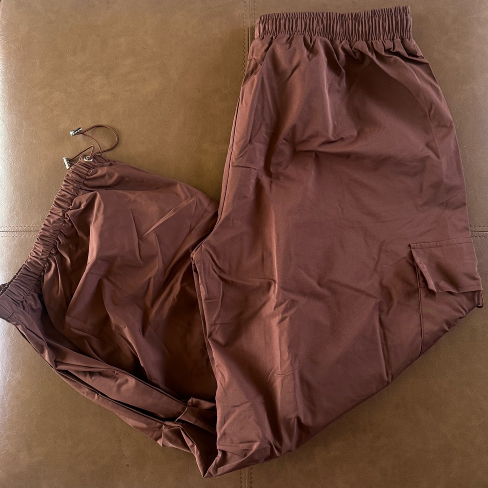 NEW Baggy Parachute Cargo Pants - Picture 2 of 8